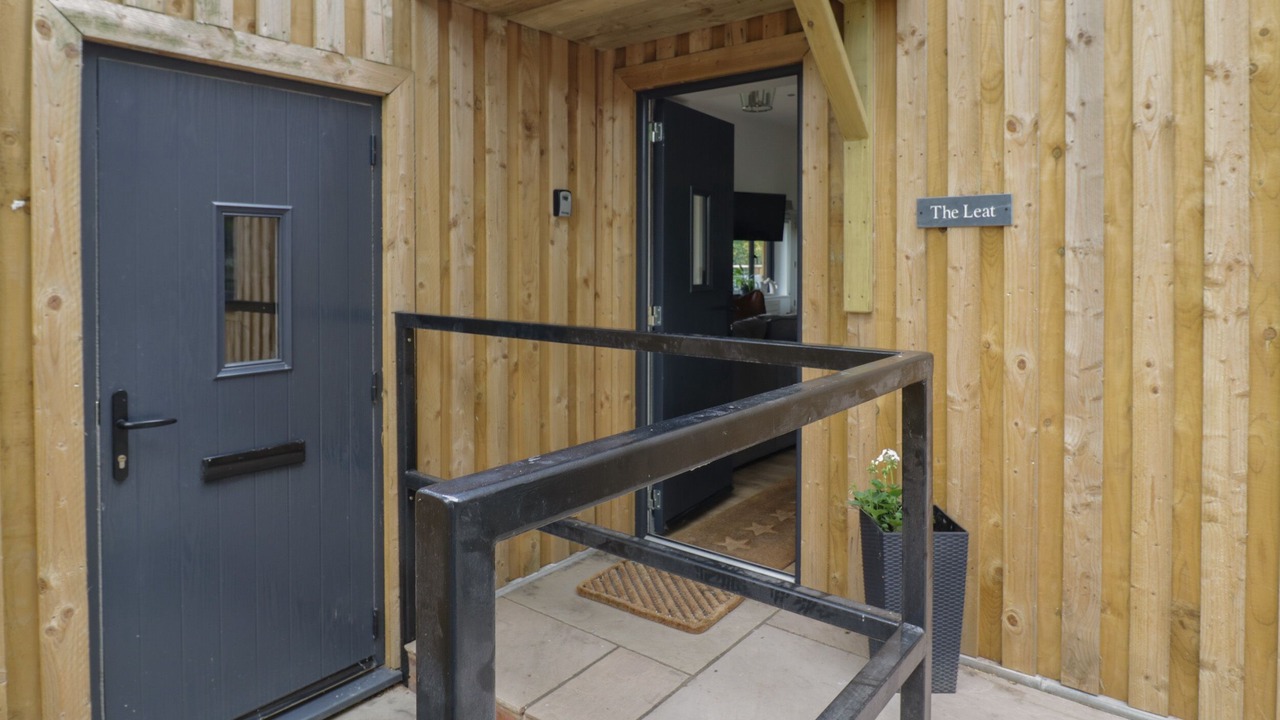 Photo of Others in Weston under Penyard