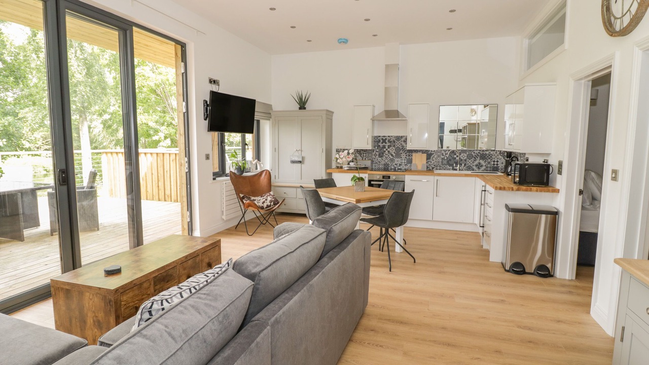 Photo of Others in Weston under Penyard