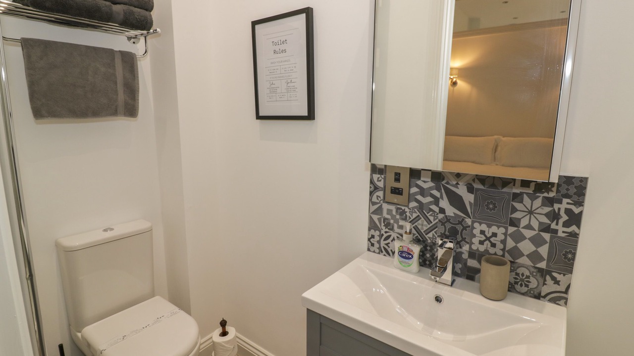 Photo of Others in Weston under Penyard