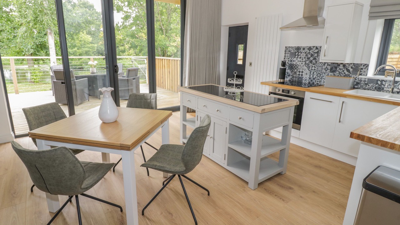 Photo of Others in Weston under Penyard