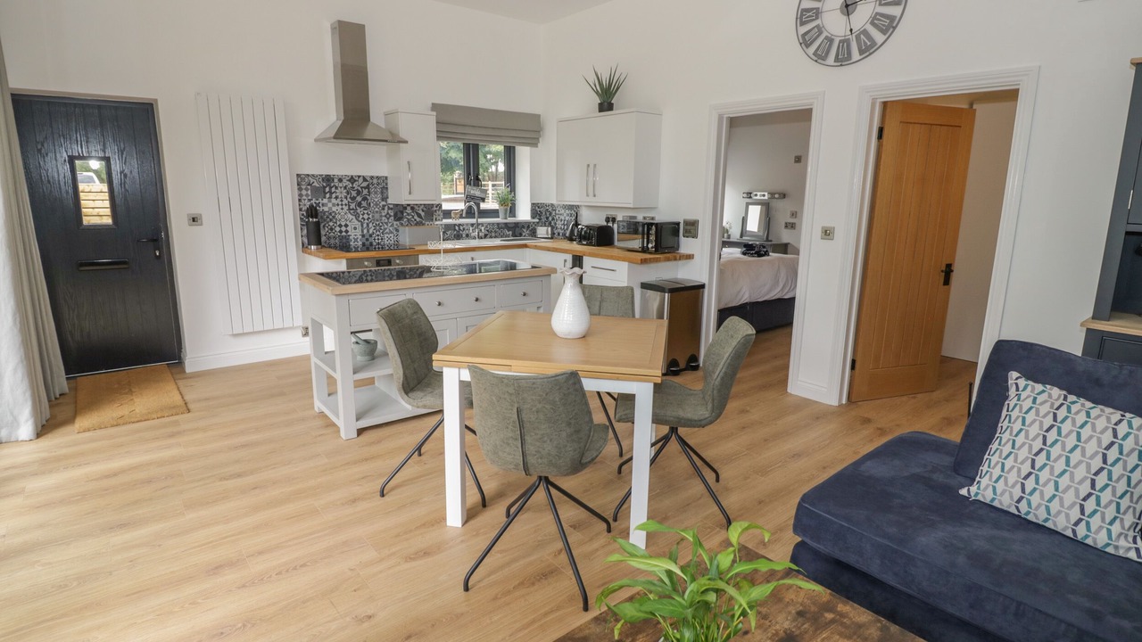 Photo of Others in Weston under Penyard