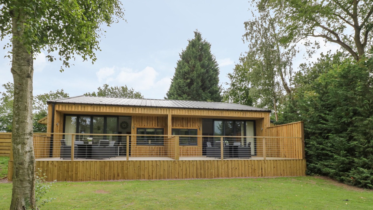 Photo of Others in Weston under Penyard