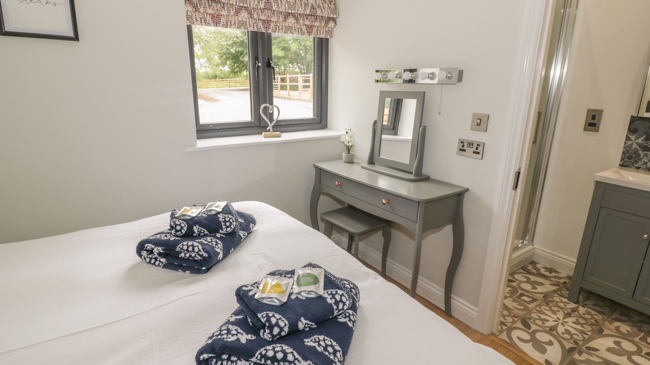 Photo of Others in Weston under Penyard