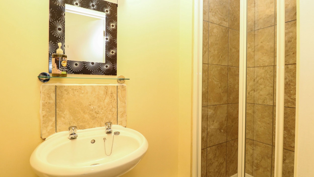 Photo of Bathroom in Great Yarmouth