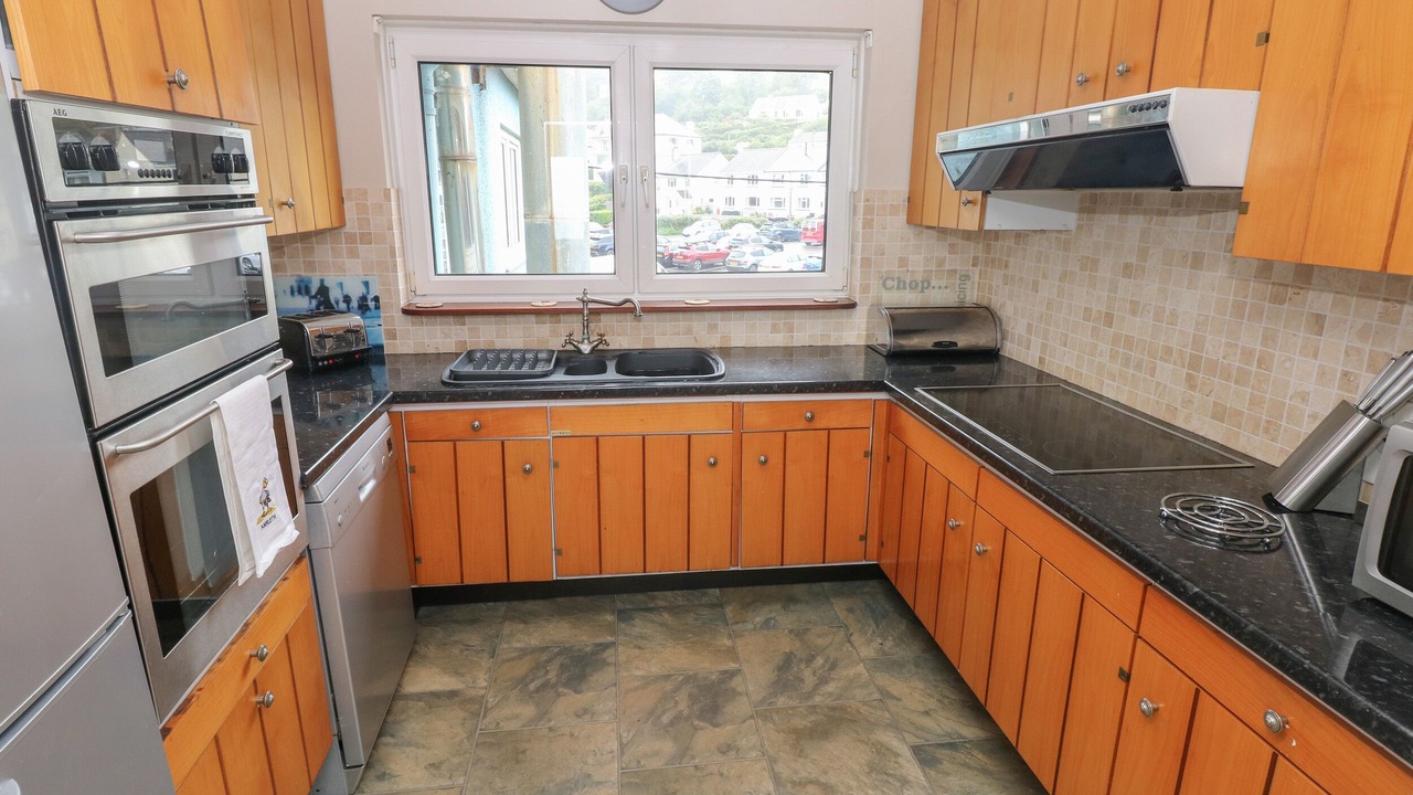 Photo of Others in Amroth