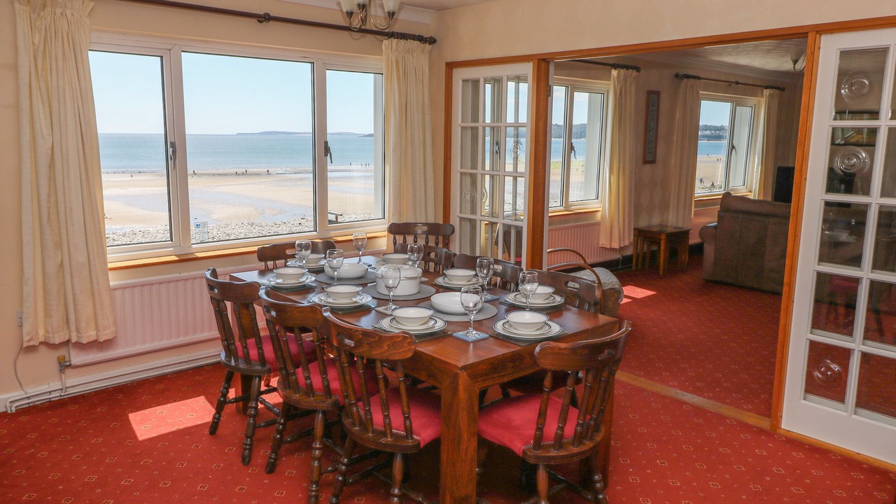 Photo of Others in Amroth