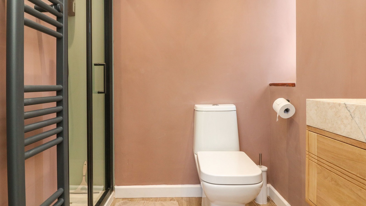 Photo of Bathroom in Widemouth Bay