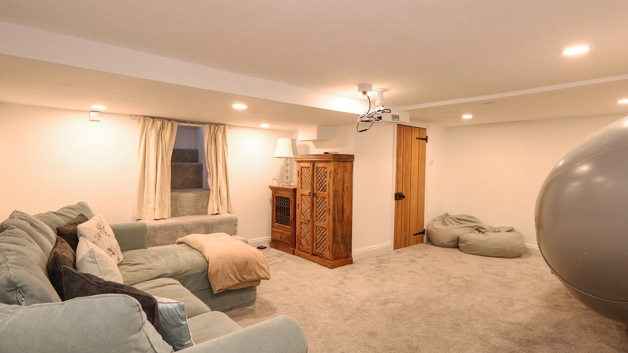 Photo of Others in Peterborough