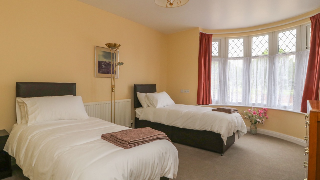 Photo of Others in Ripley