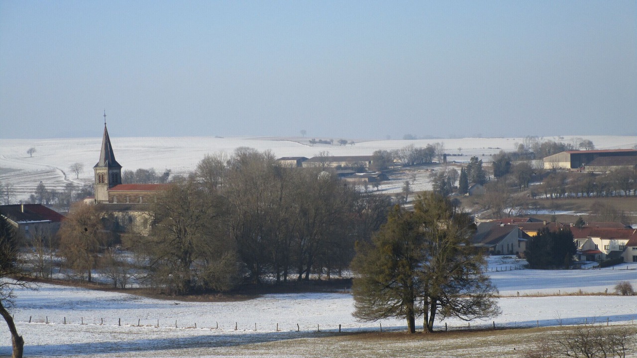 Photo of Outdoor in Esley