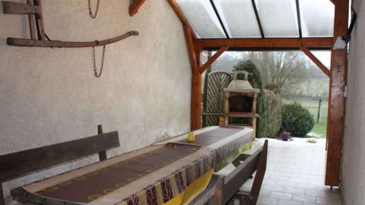 Photo of Outdoor in Esley