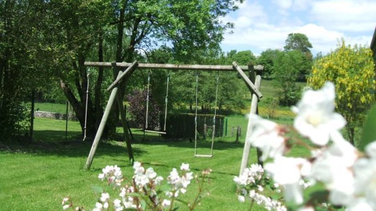 Photo of Others in Esley