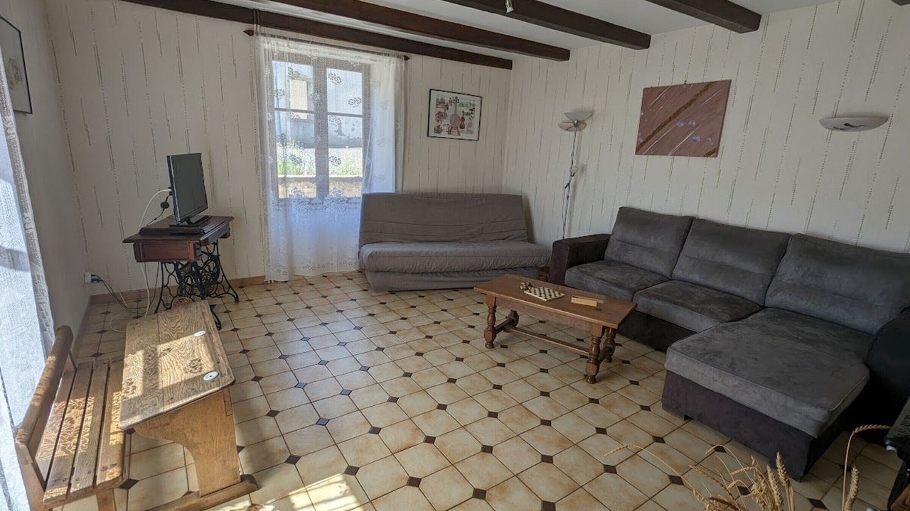 Photo of Livingroom in Esley