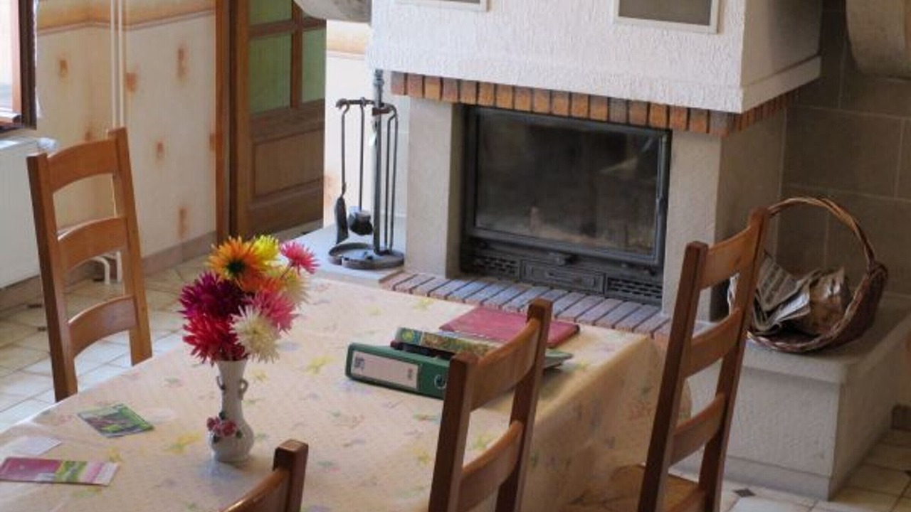 Photo of Others in Esley