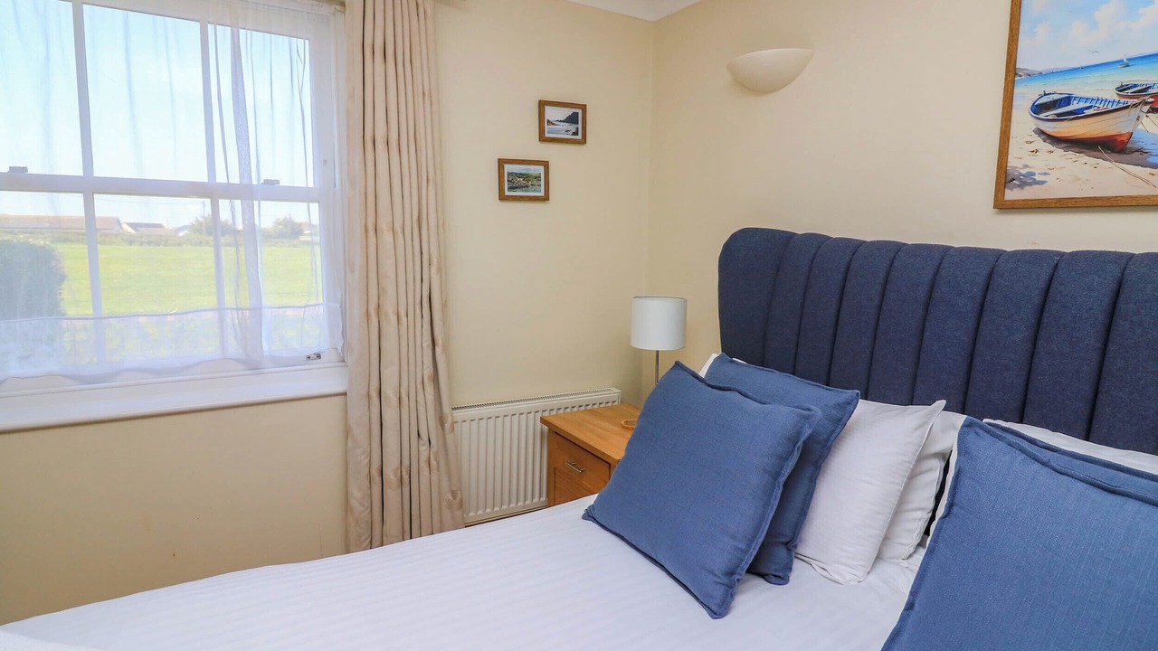 Photo of Others in Thurlestone