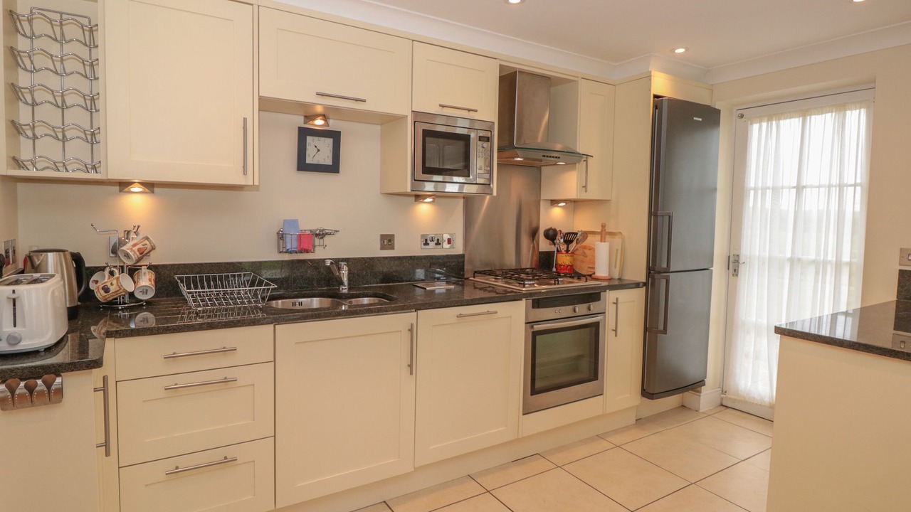 Photo of Others in Thurlestone