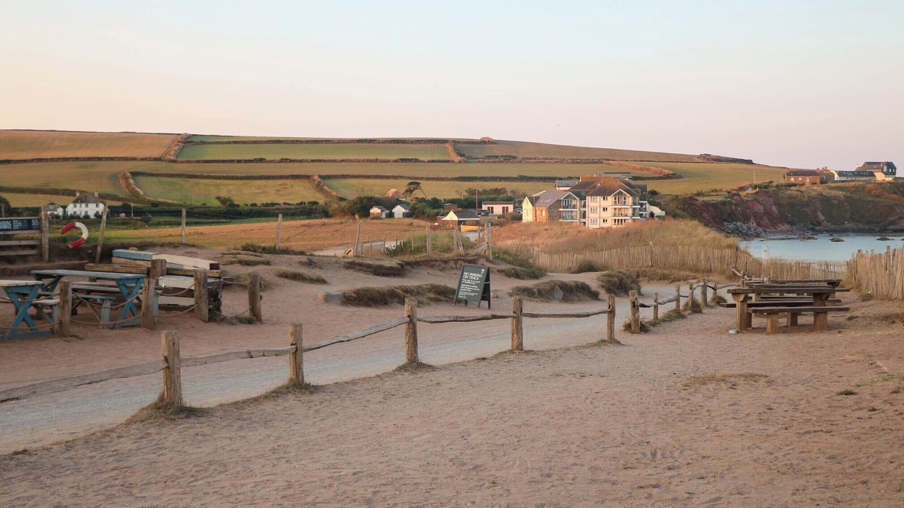 Photo of Others in Thurlestone