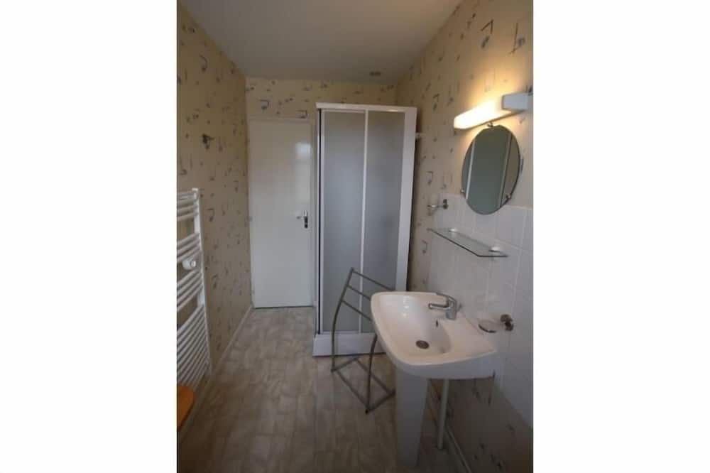 Photo of Bathroom in Granges-Aumontzey