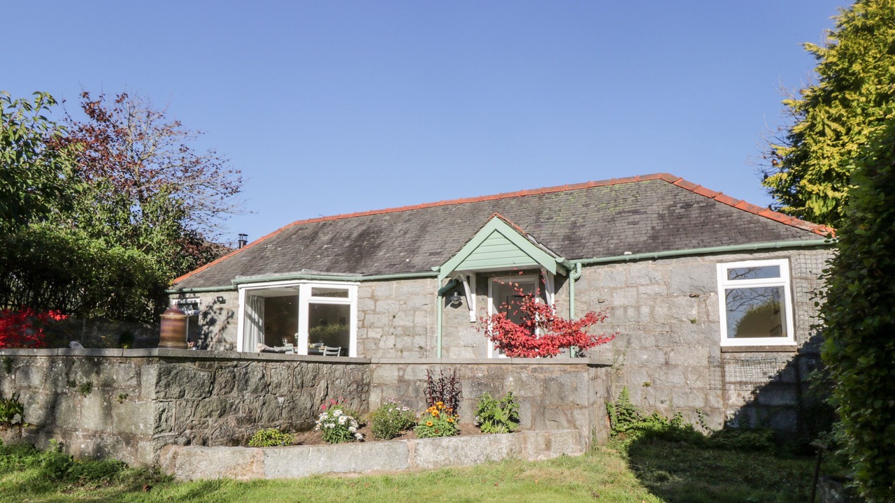 Photo of Outdoor in Bankend