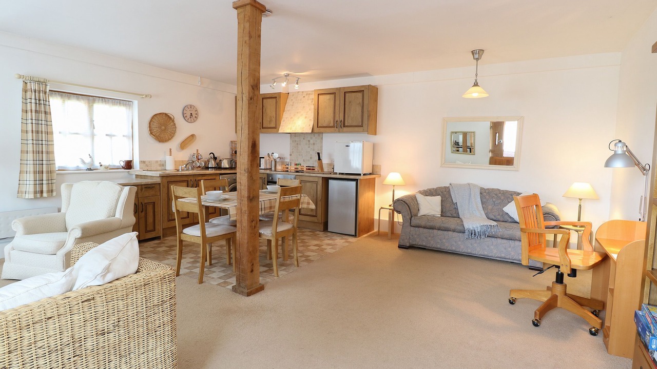 Photo of Others in Howlett End