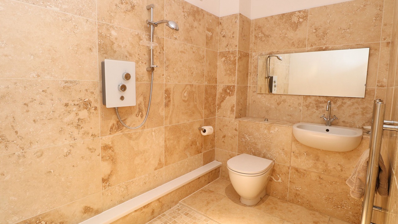 Photo of Others in Howlett End