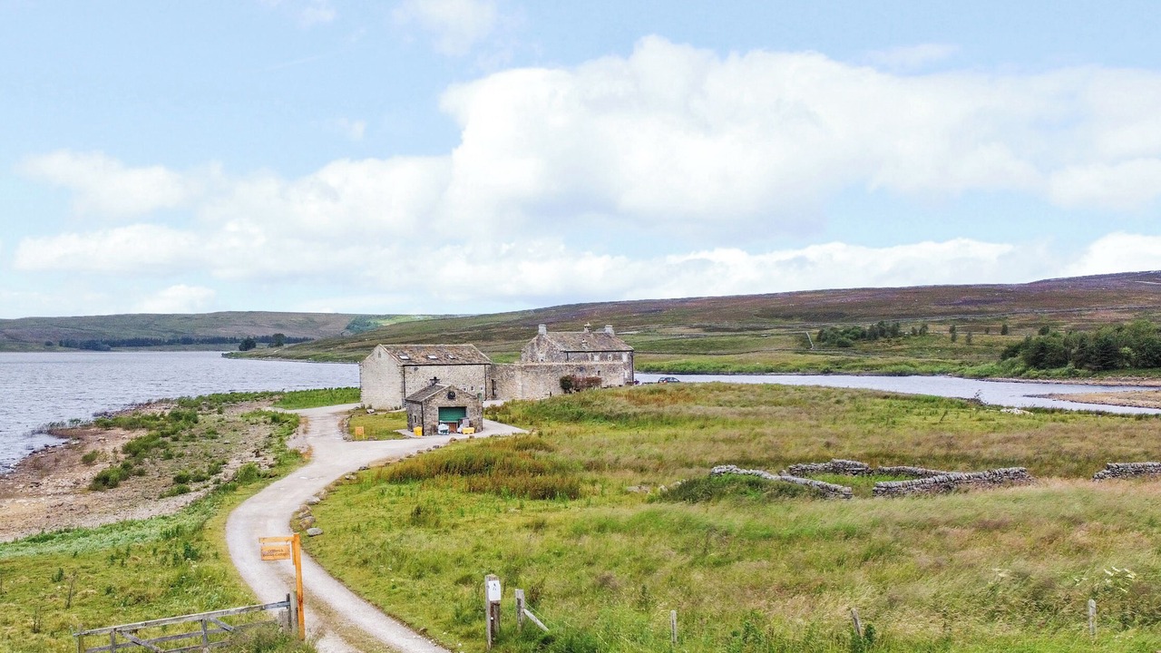 Photo of Others in Lofthouse