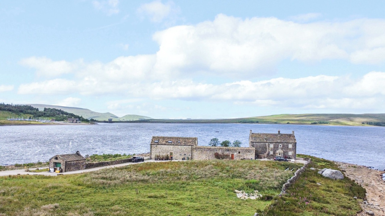 Photo of Others in Lofthouse