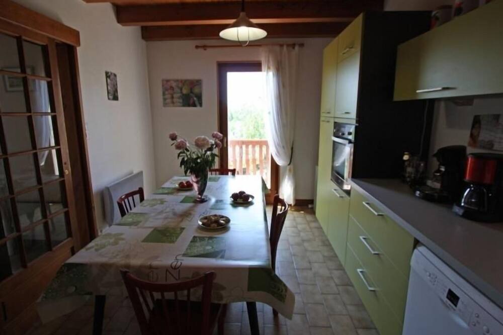 Photo of Kitchen in Nayemont-les-Fosses