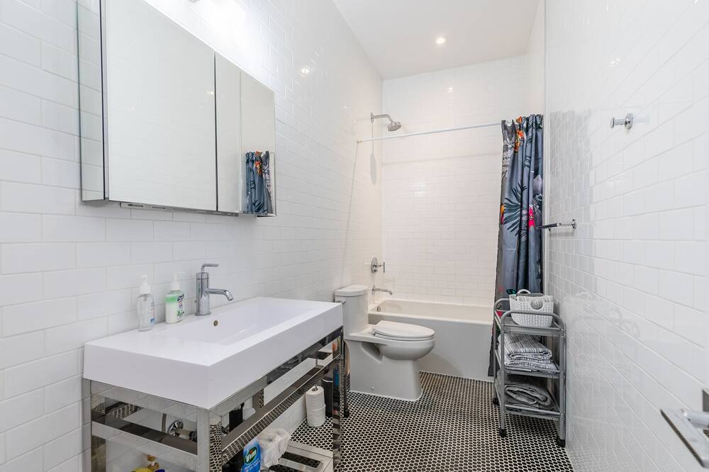 Photo of Bathroom in Kirkendall North