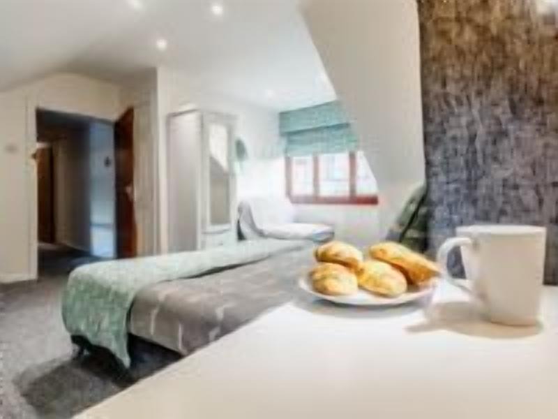 Photo of Others in Mauchline