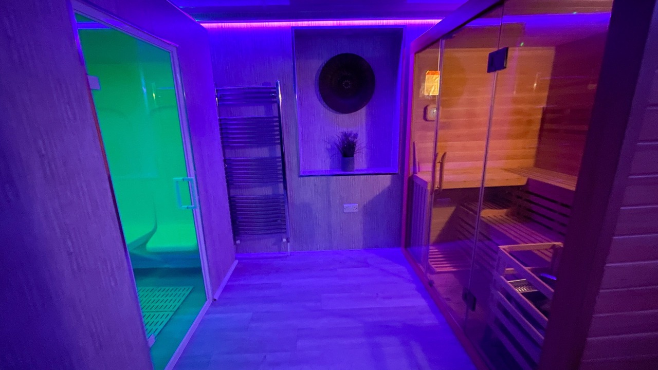 Photo of Others in Mauchline