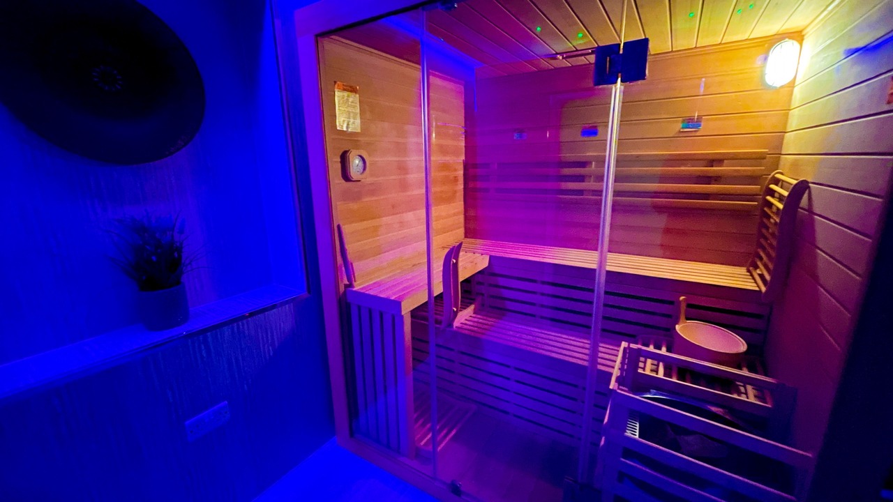 Photo of Others in Mauchline