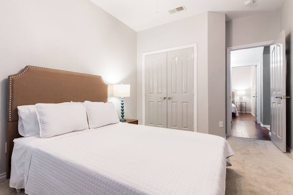 Photo of Bedroom in Fort Worth