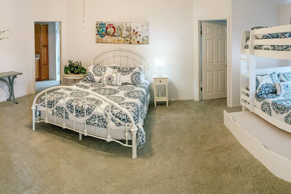 Photo of Bedroom in Nashoba