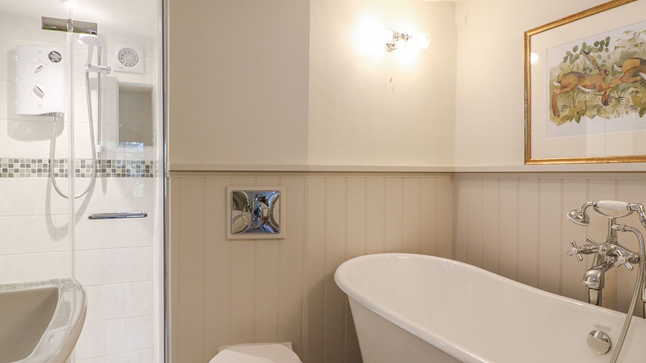 Photo of Bathroom in Drewsteignton