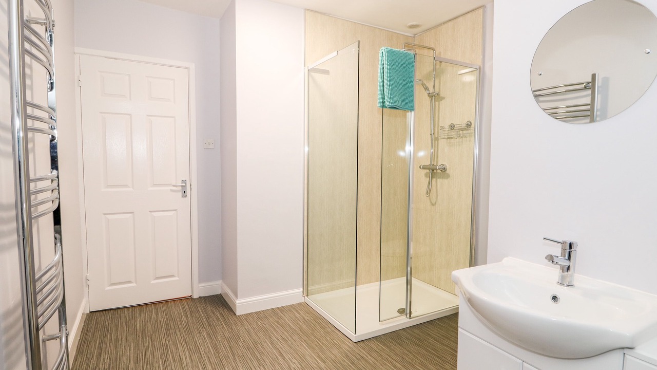 Photo of Others in Lincoln