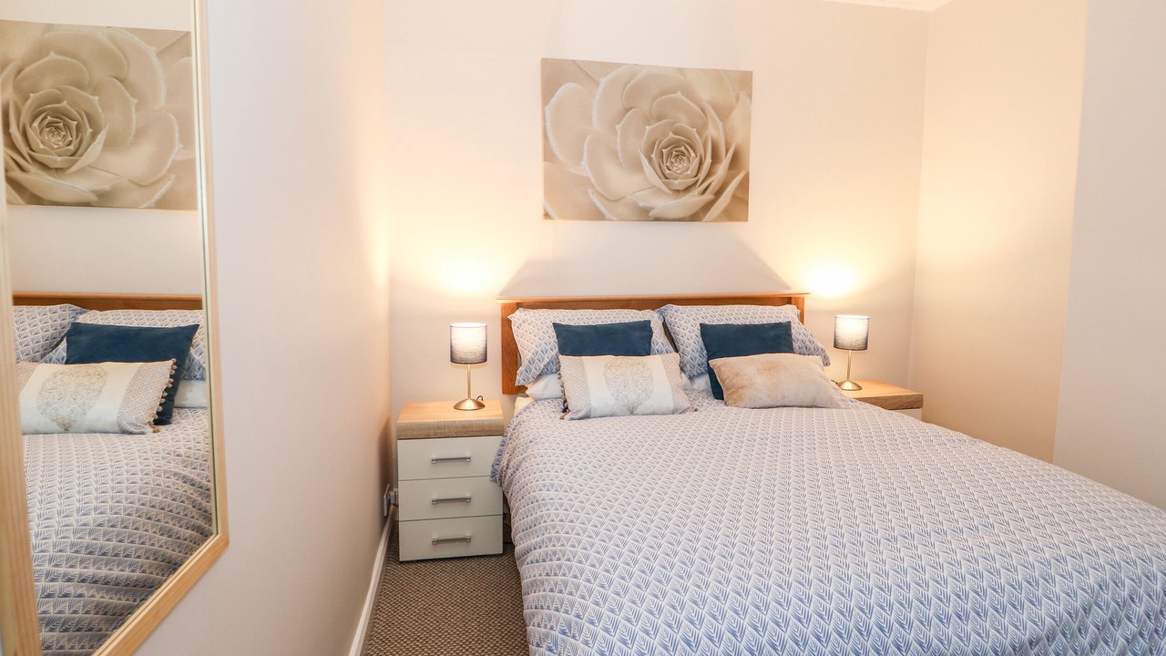 Photo of Others in Lincoln