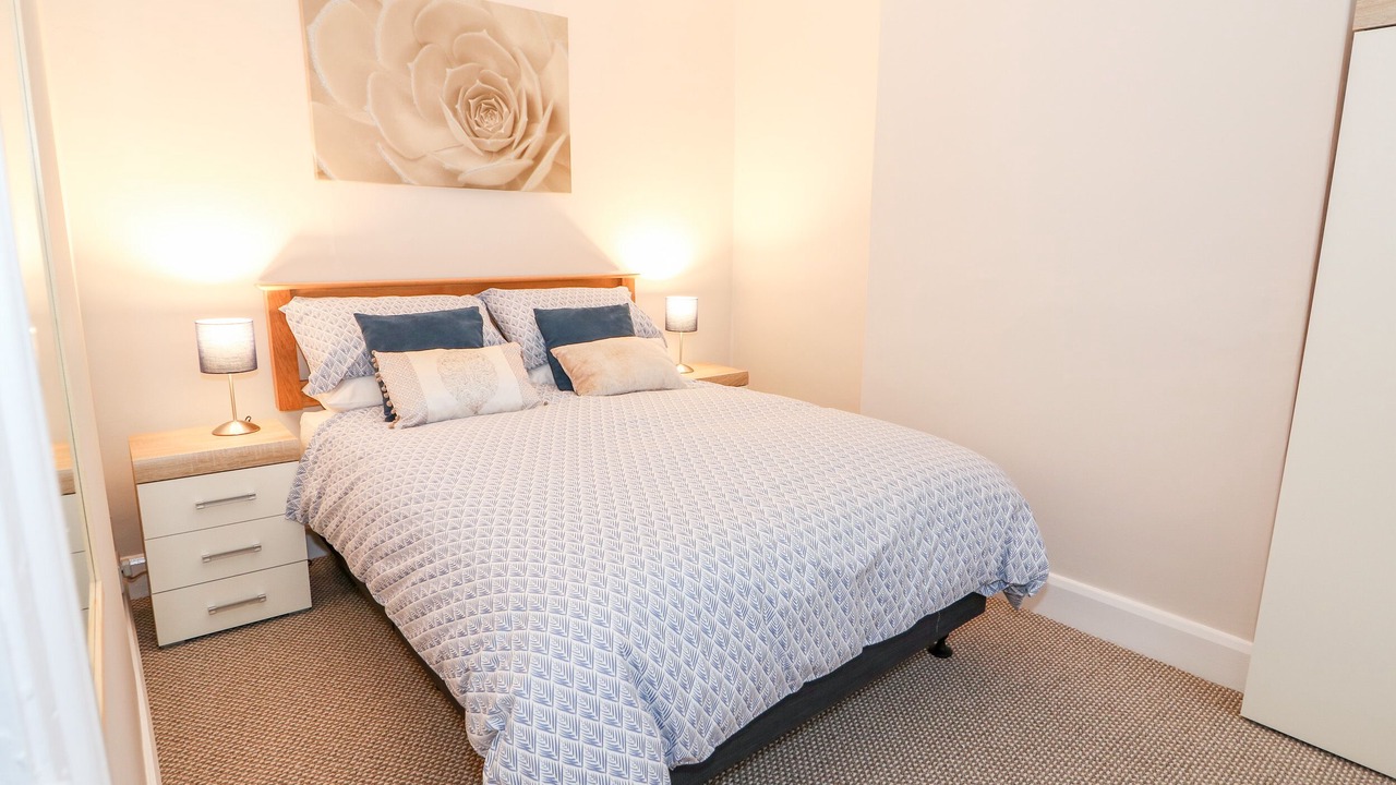 Photo of Others in Lincoln