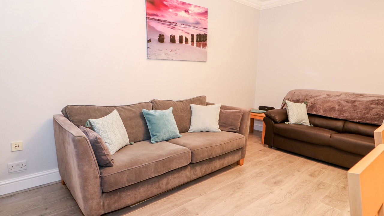 Photo of Others in Lincoln