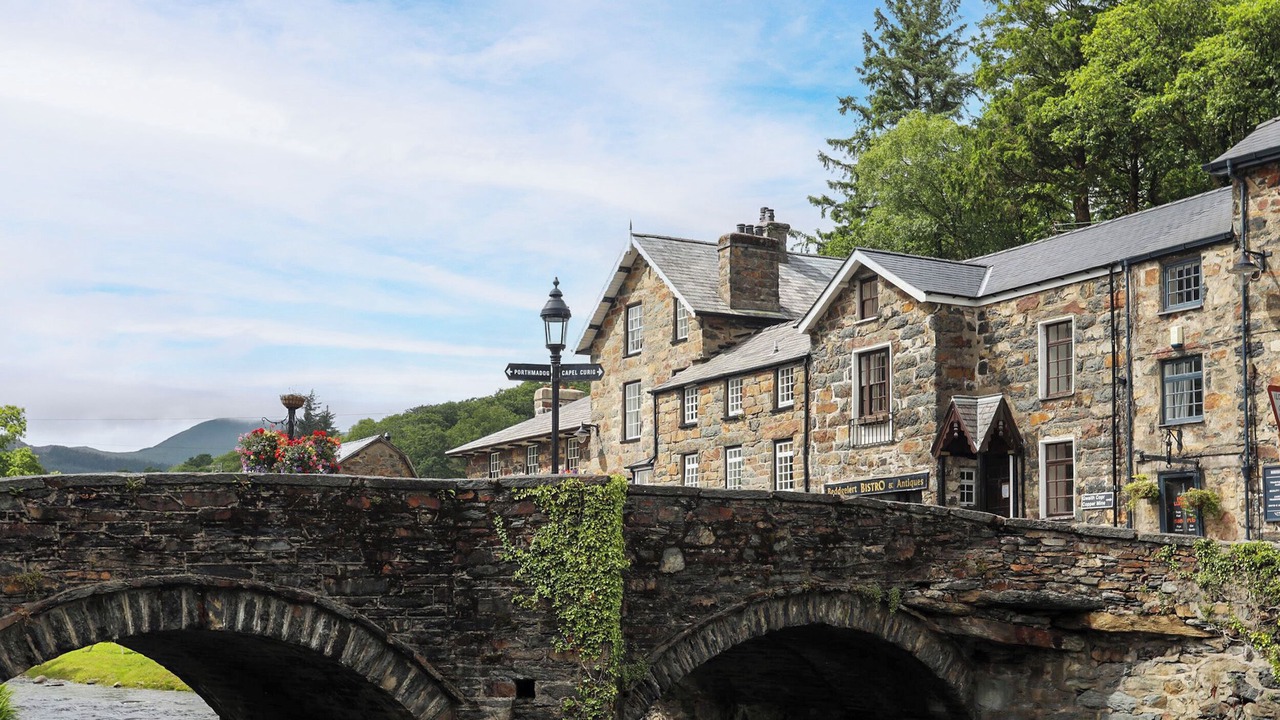 Photo of Others in Beddgelert