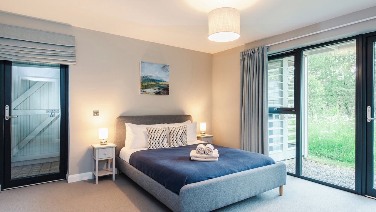 Photo of Others in Alvie