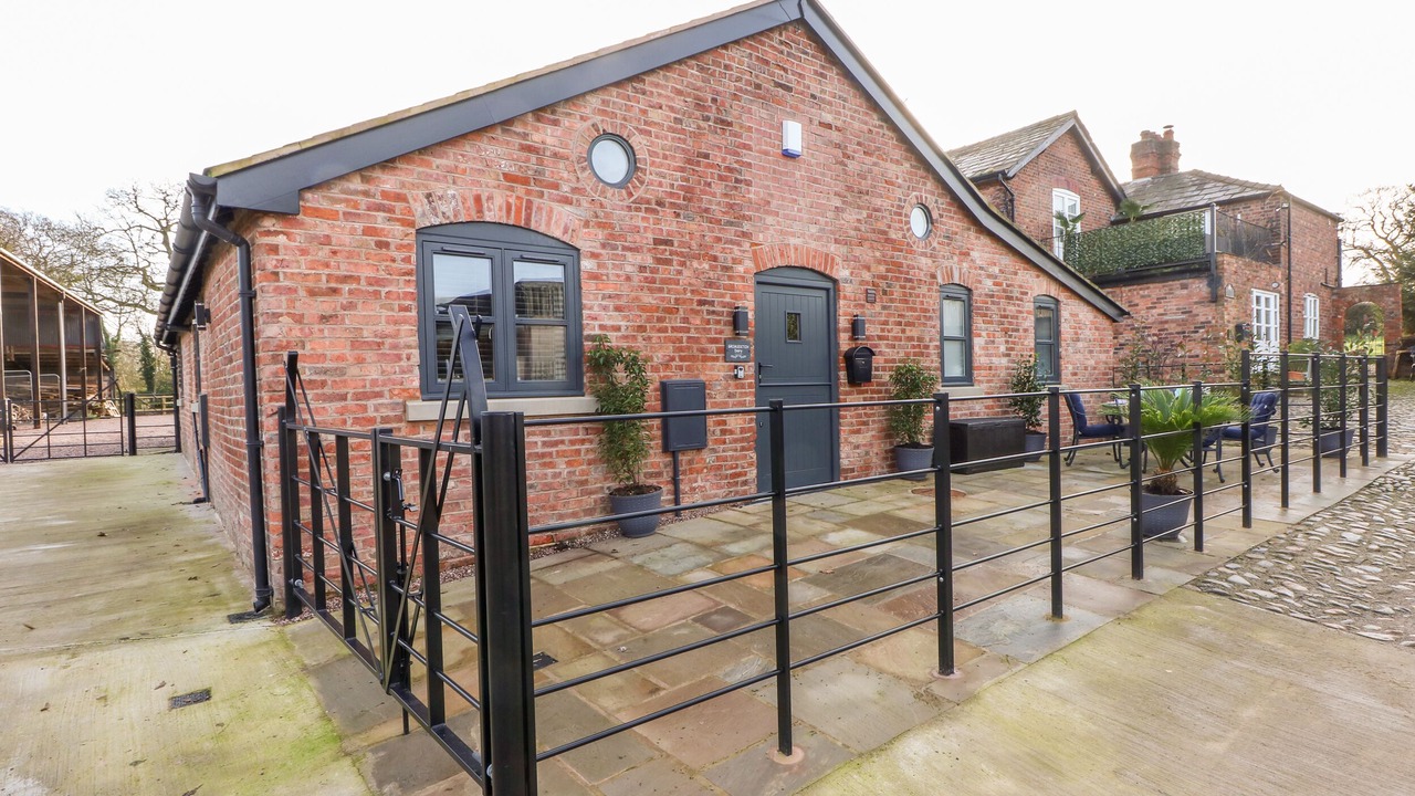 Photo of Others in Mobberley