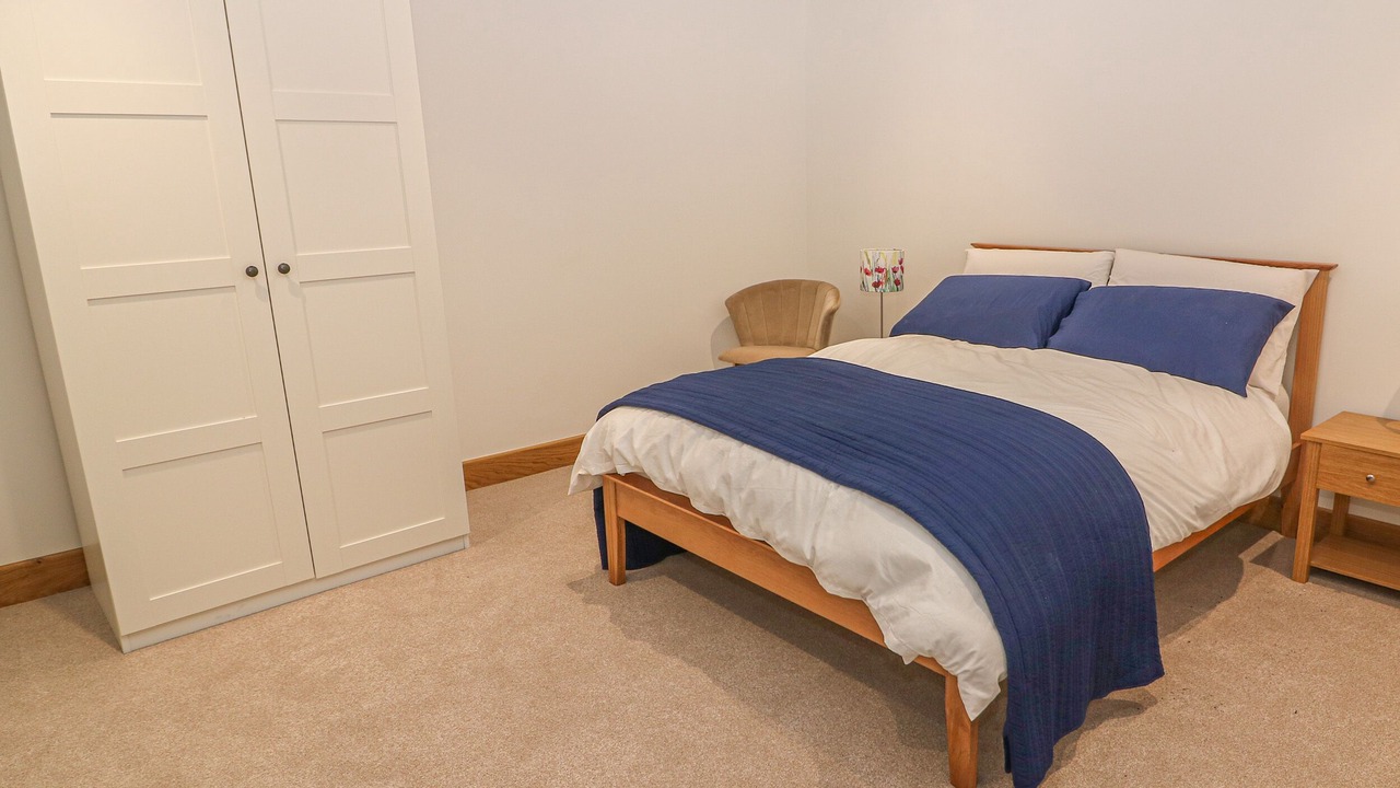 Photo of Others in Saddleworth