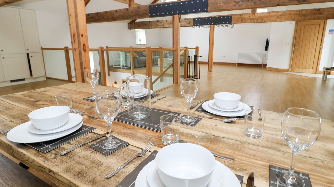 Photo of Others in Saddleworth