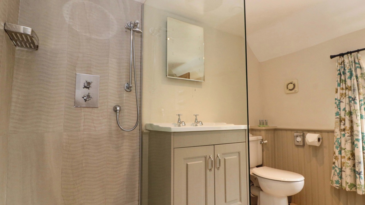 Photo of Others in Carlton-in-Cleveland