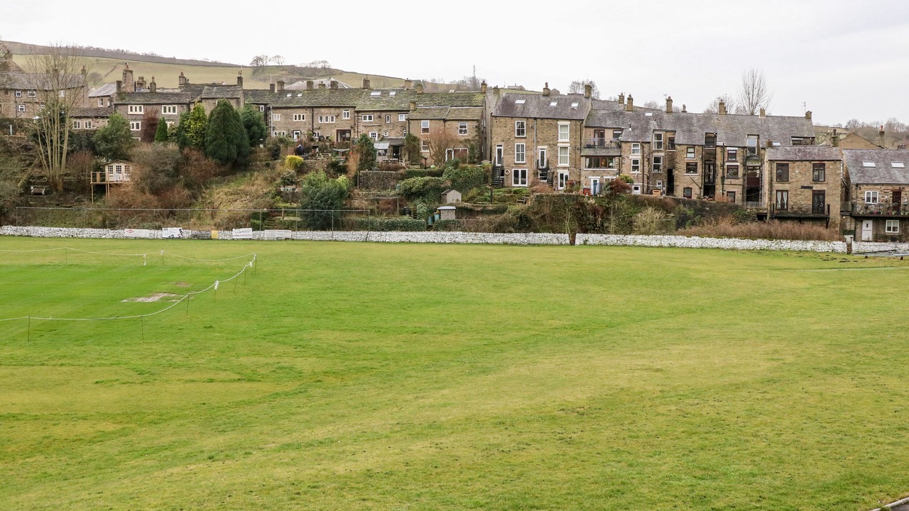 Photo of Others in Hayfield