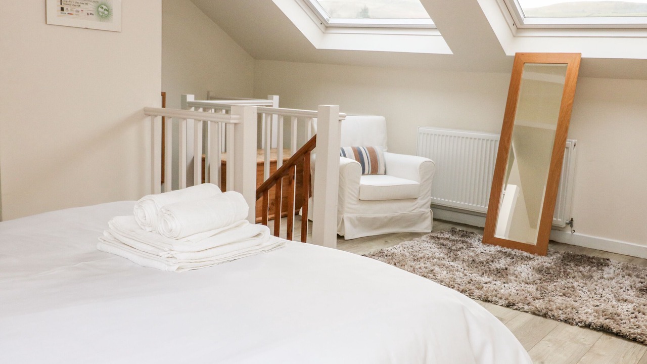 Photo of Others in Hayfield