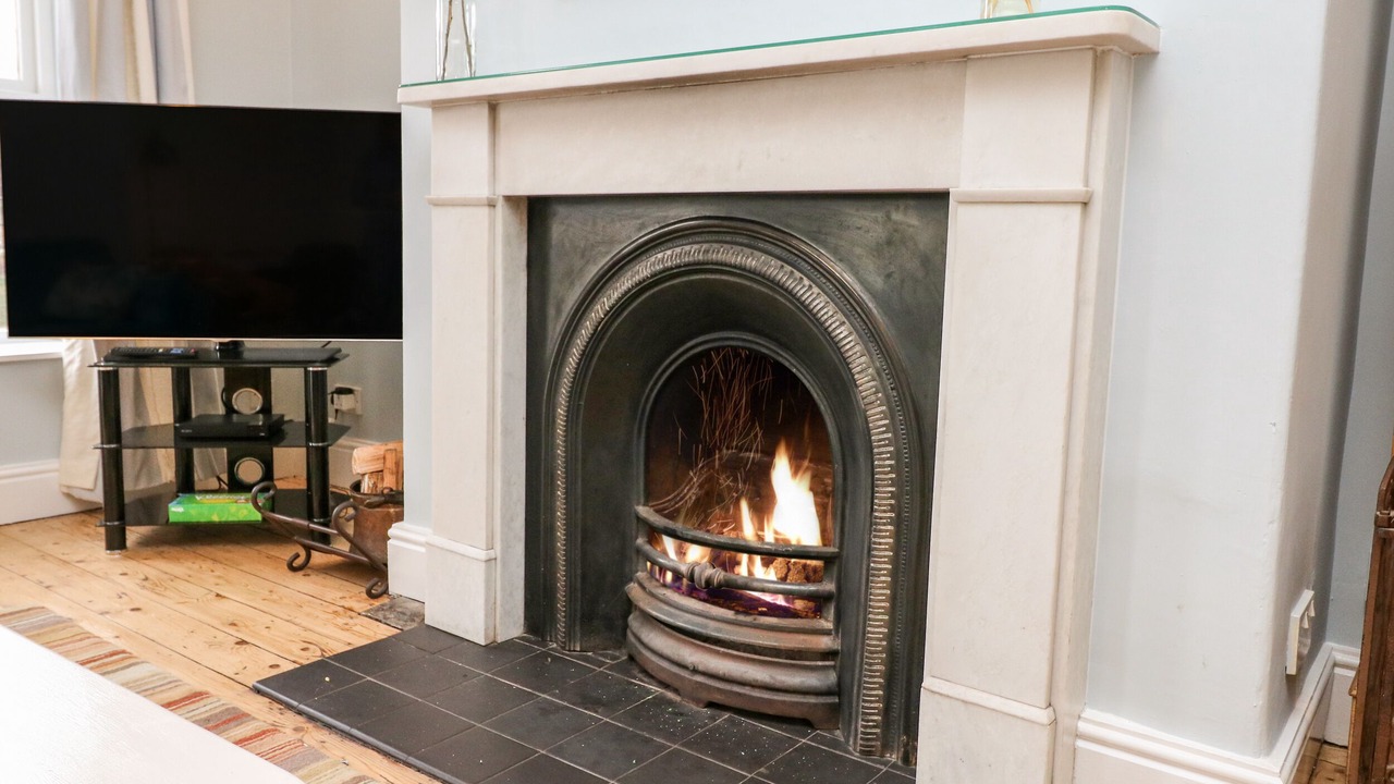 Photo of Bedroom in Hayfield