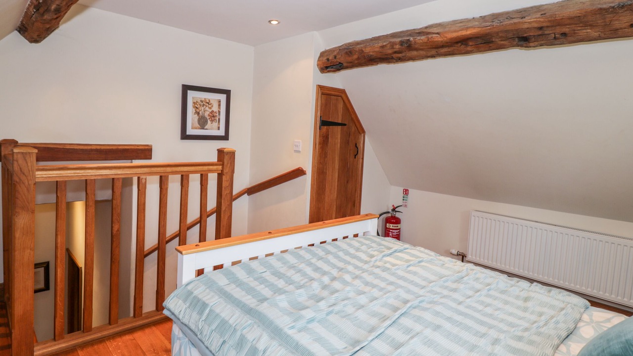 Photo of Others in Stonehouse