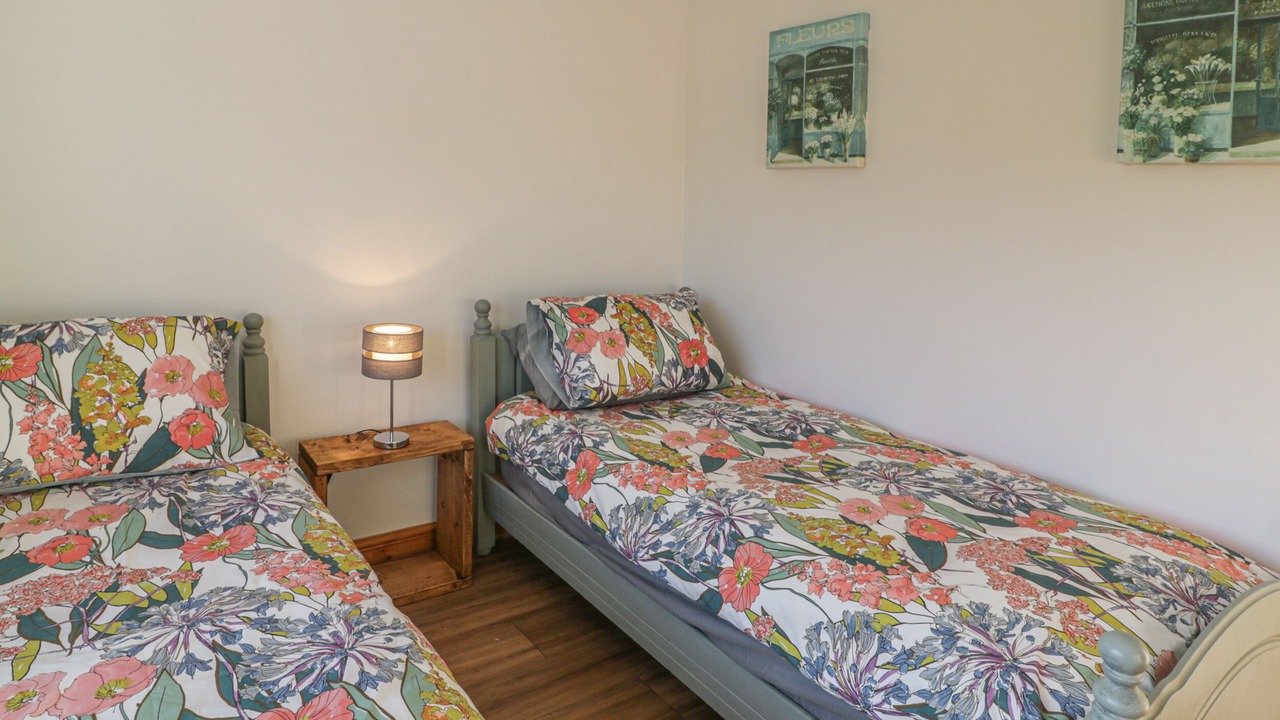 Photo of Others in Dinas